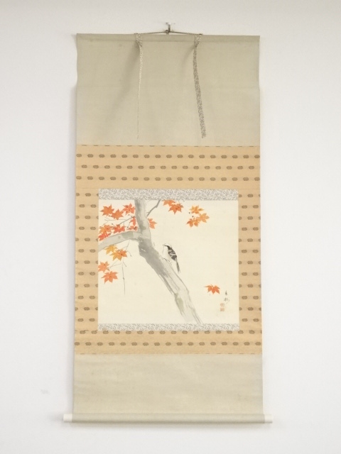 JAPANESE HANGING SCROLL / HAND PAINTED / MAPLE & BIRD